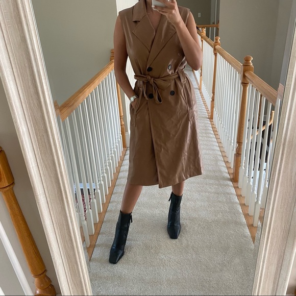 ZARA NWT FAUX LEATHER VEST - Picture 9 of 11